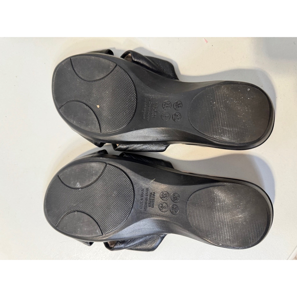 Malu Slip On Sandals, Size 9, Black - Picture 6 of 7